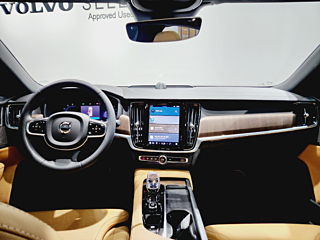 VOLVO S90 2024