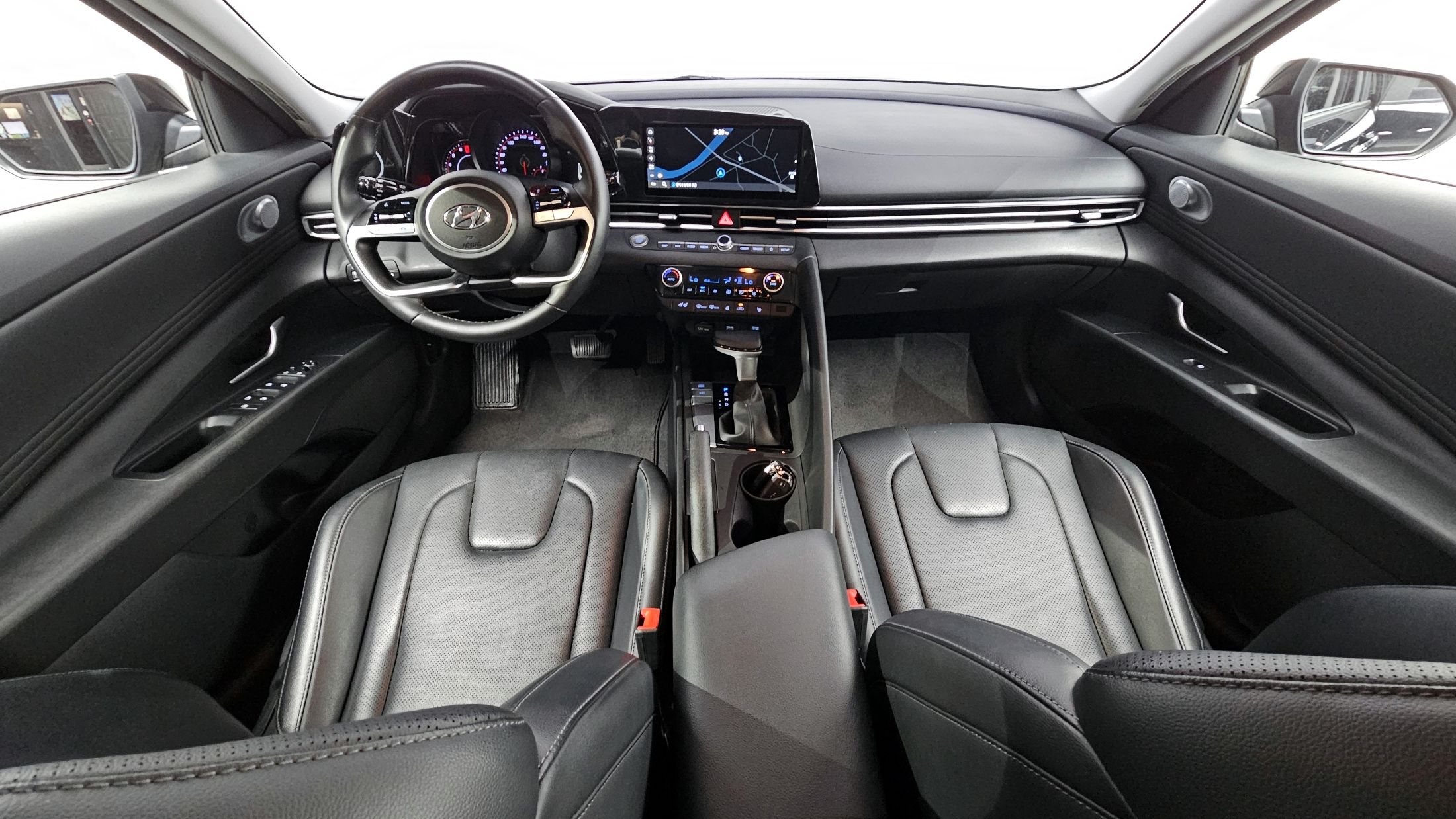 HYUNDAI AVANTE CN7 2021