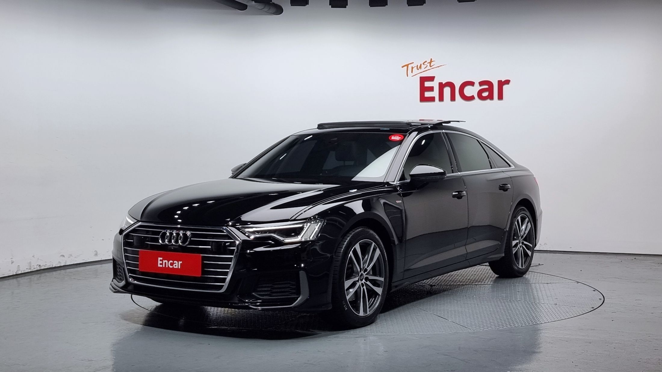 AUDI A6 C8