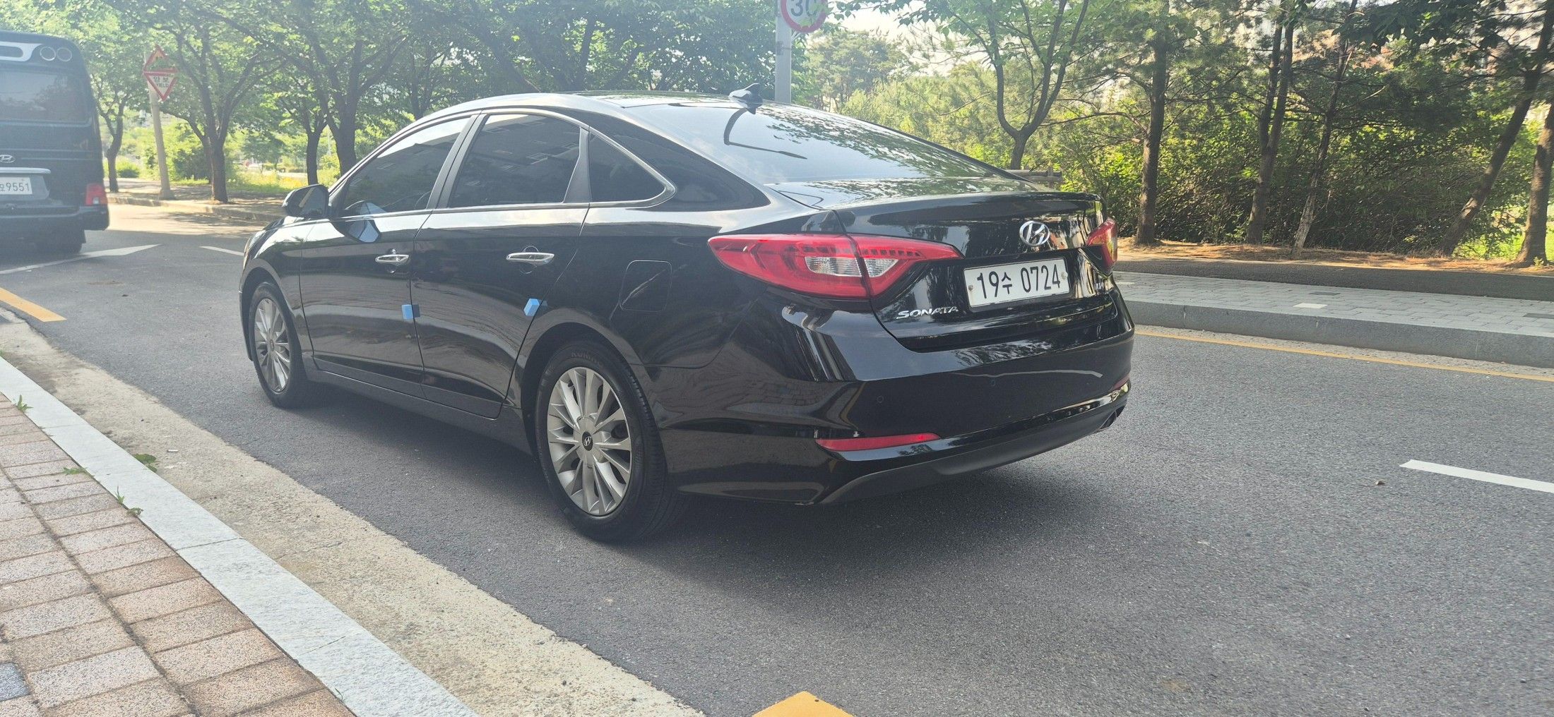 HYUNDAI SONATA LF 2016