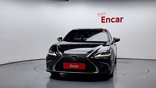 LEXUS ES300H 2018