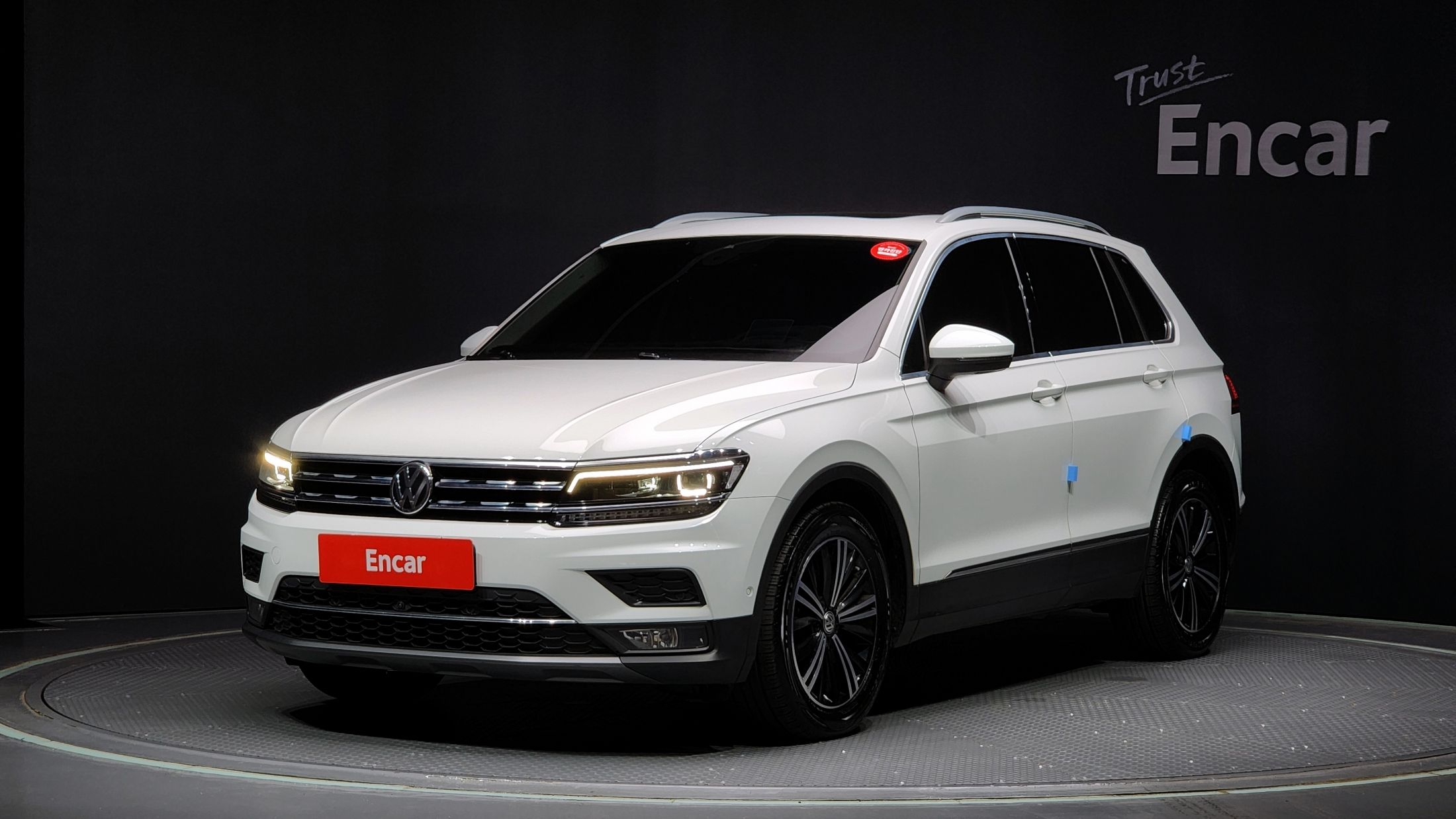 VOLKSWAGEN TIGUAN 2020