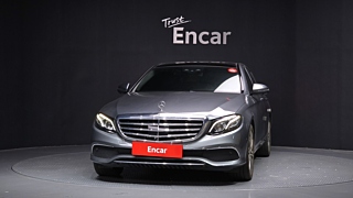 MERCEDES BENZ E-CLASS W213 2019