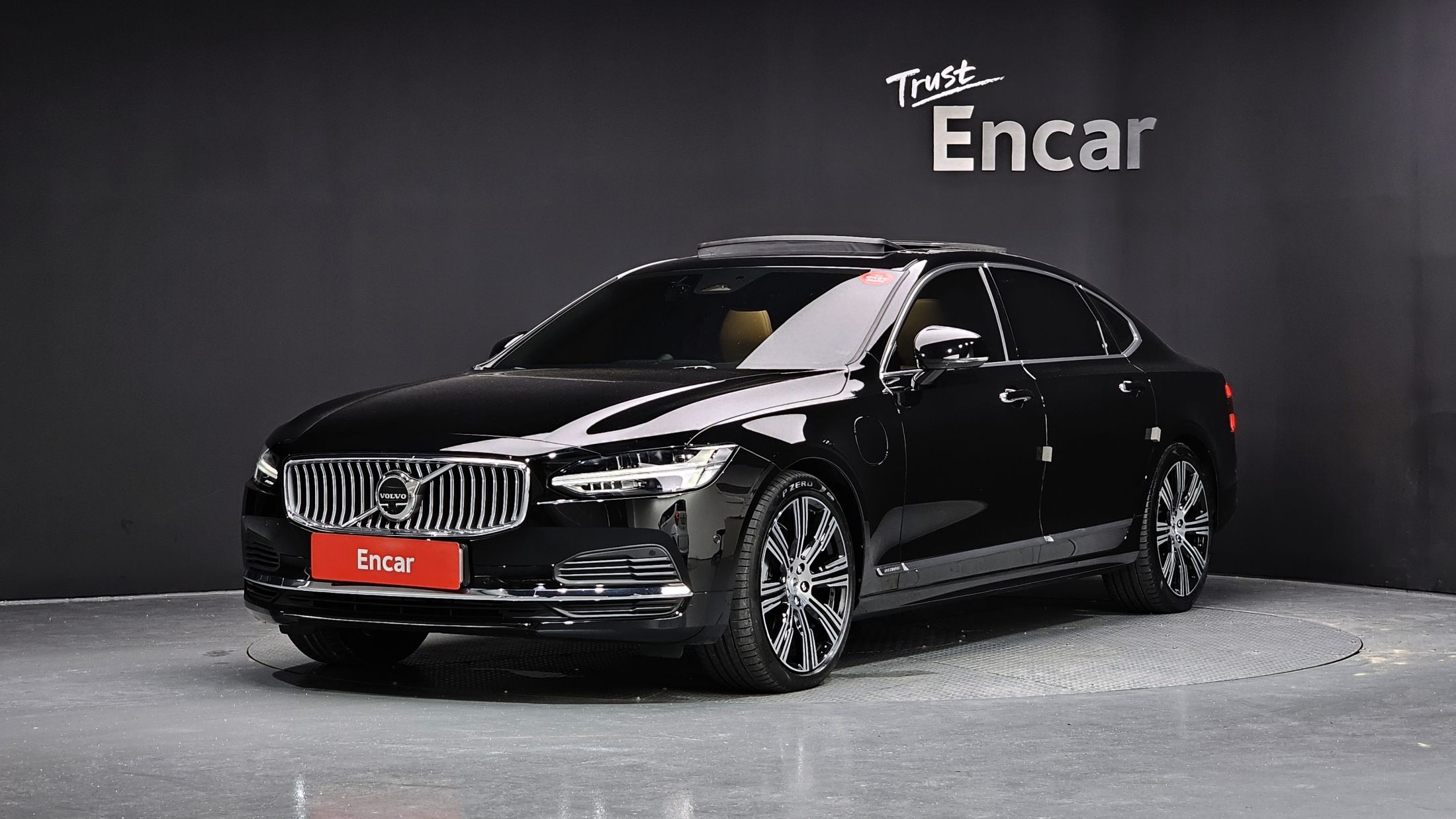 VOLVO S90 2022