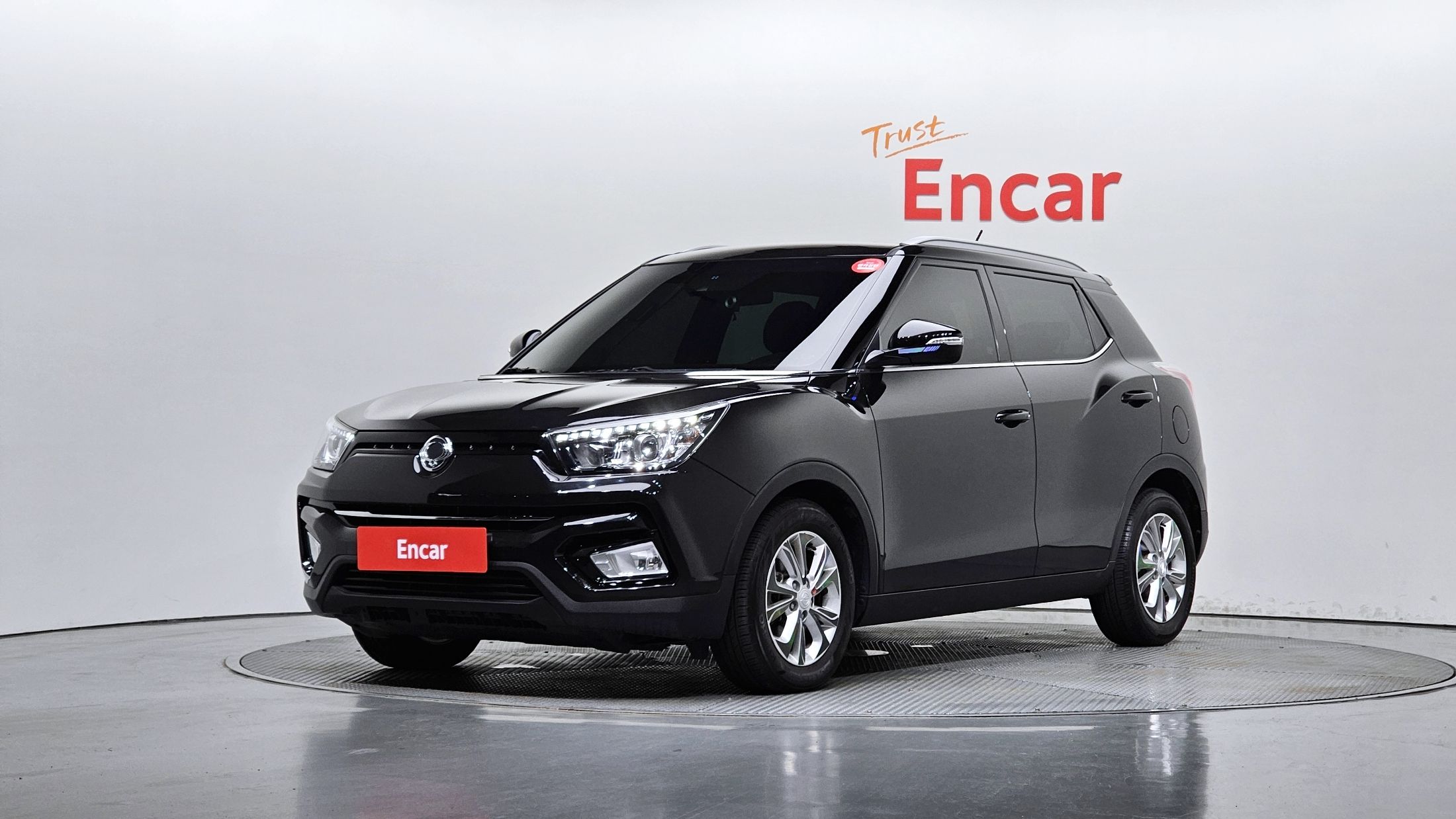 SSANGYONG TIVOLI ARMOR