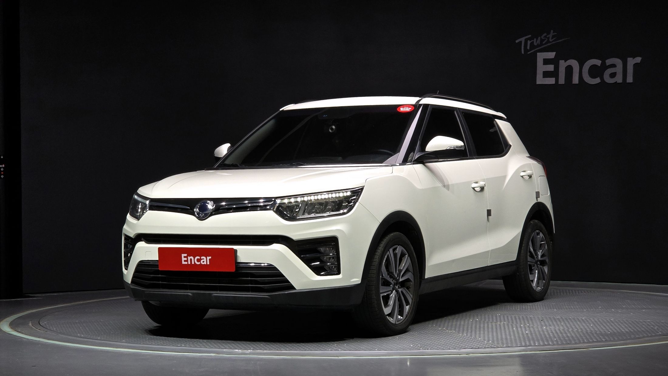 SSANGYONG TIVOLI VERY NEW 2019