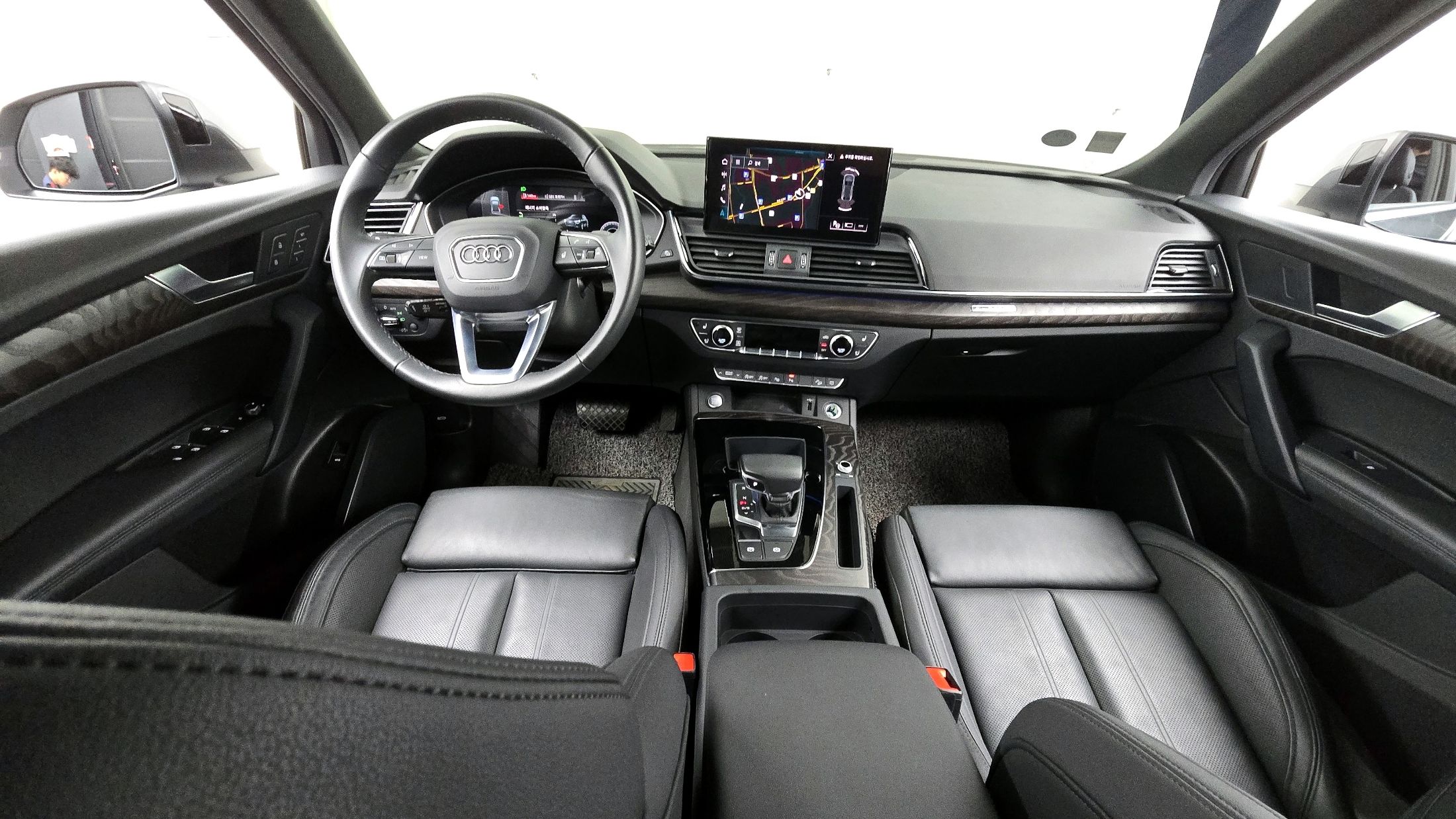 AUDI Q5 FY 2023
