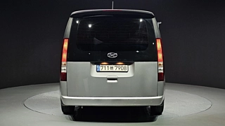 HYUNDAI STARIA 2022