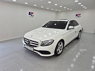 MERCEDES BENZ E-CLASS W213 2017