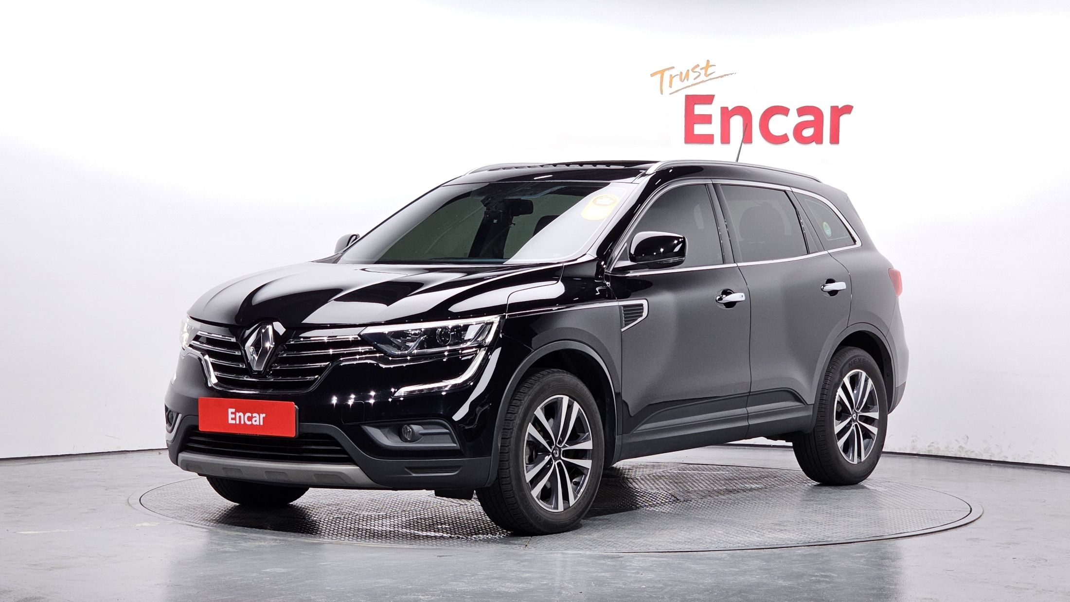 RENAULT SAMSUNG QM6