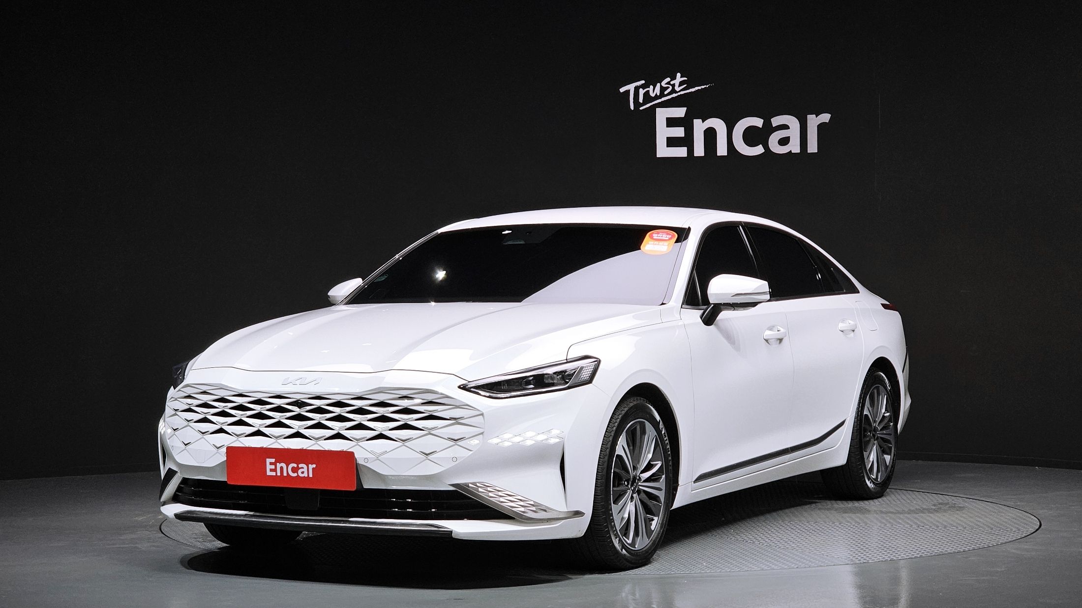 KIA K8 HYBRID
