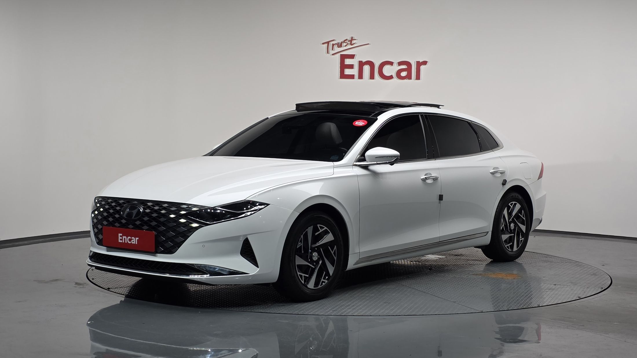 HYUNDAI GRANDEUR IG HYBRID