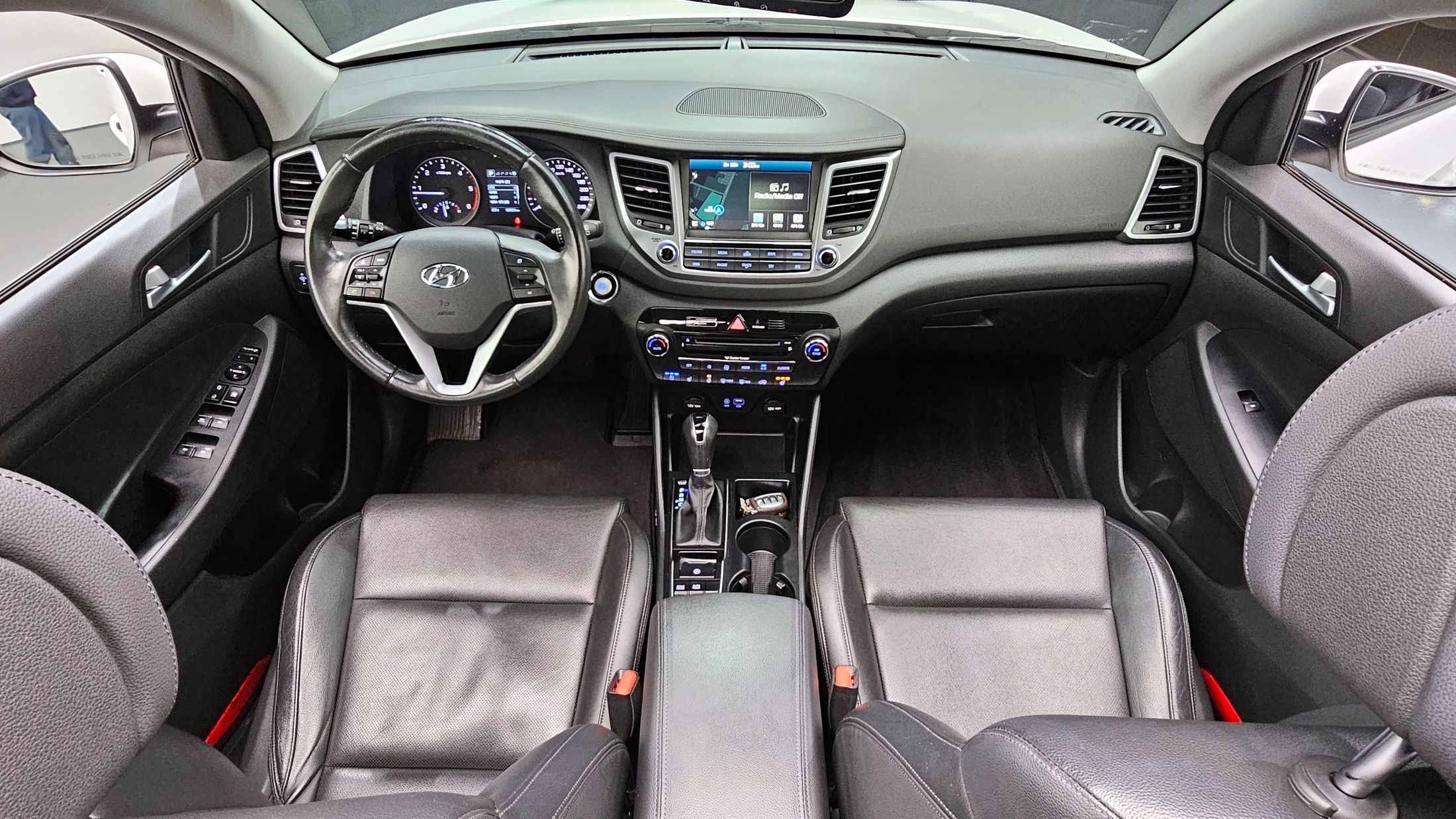 HYUNDAI TUCSON 2015