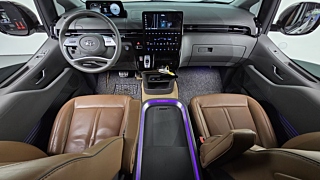 HYUNDAI STARIA 2023