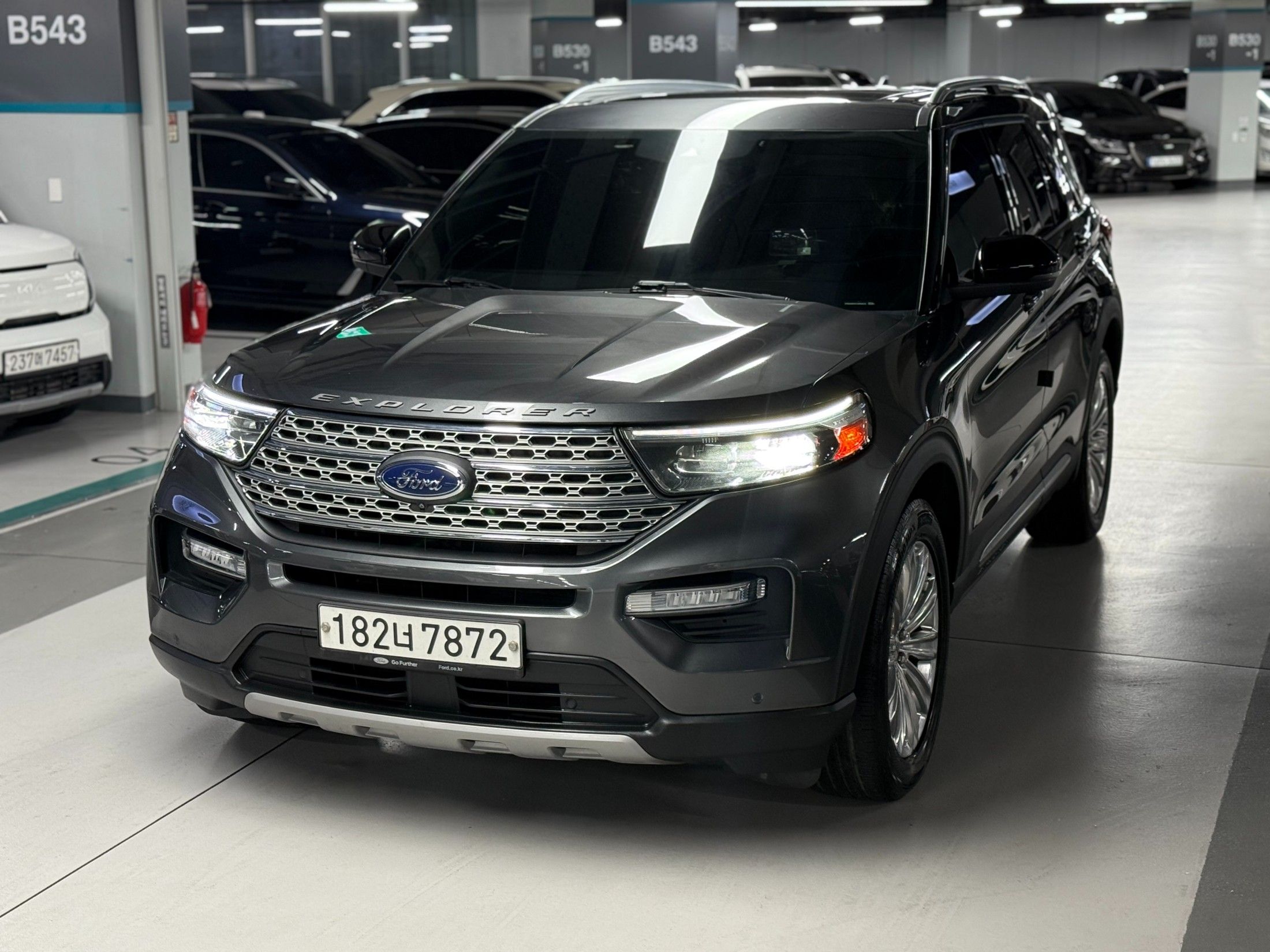 FORD EXPLORER