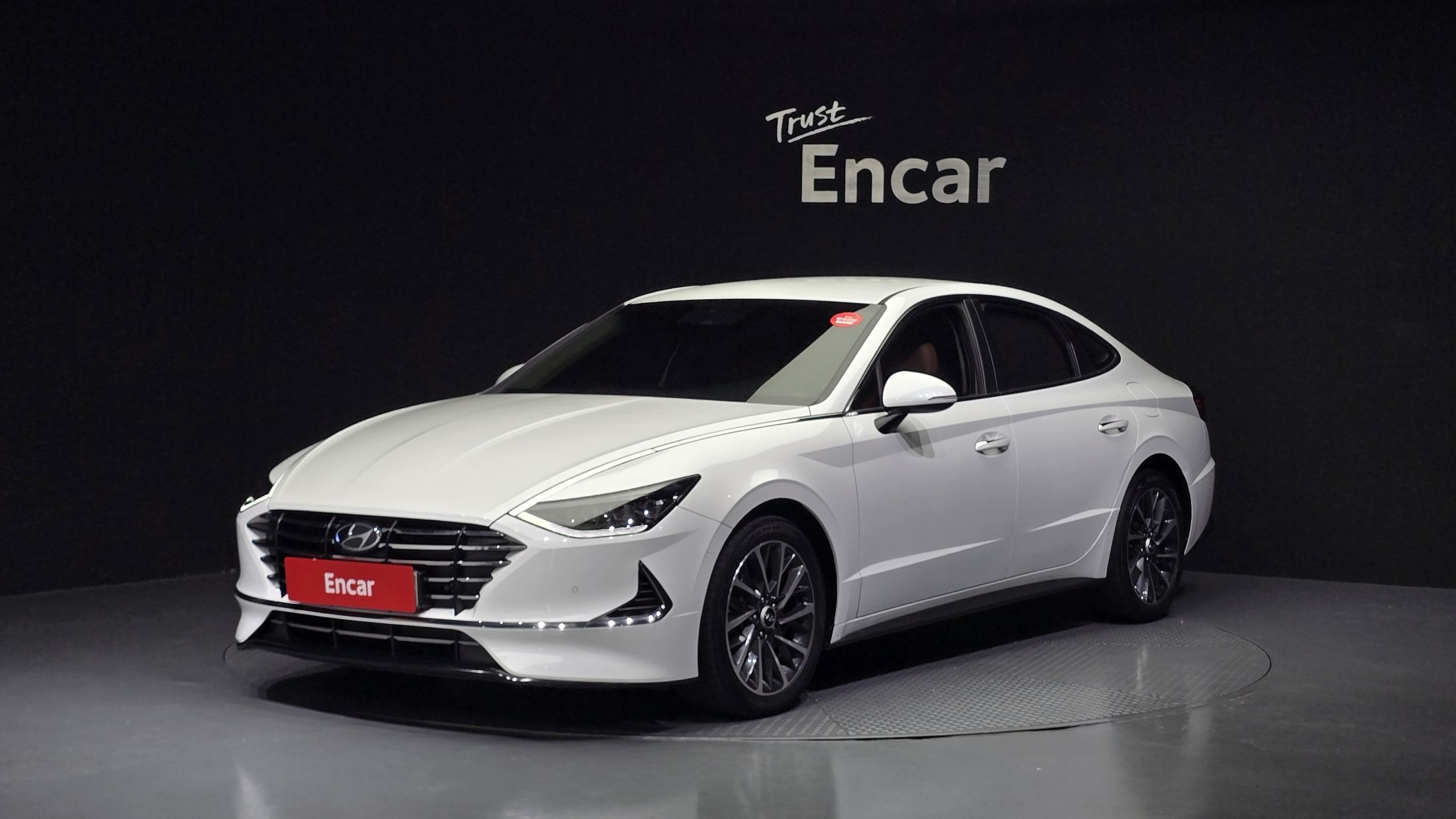 HYUNDAI SONATA DN8