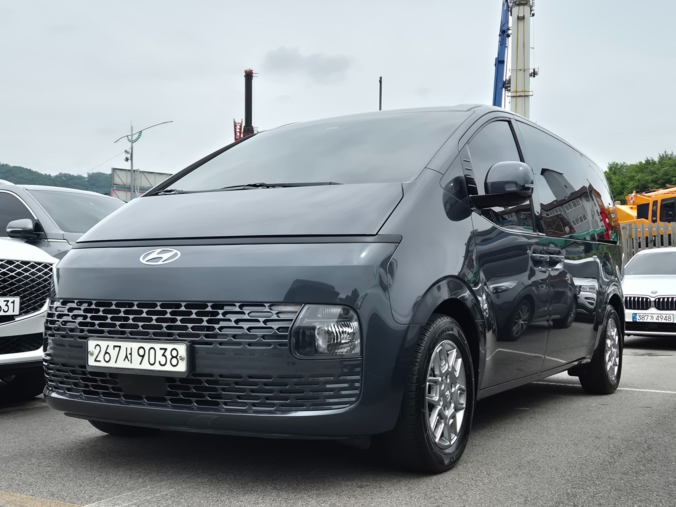 HYUNDAI STARIA 2021