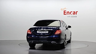 MERCEDES BENZ E-CLASS W213 E250 Avantgarde 2020