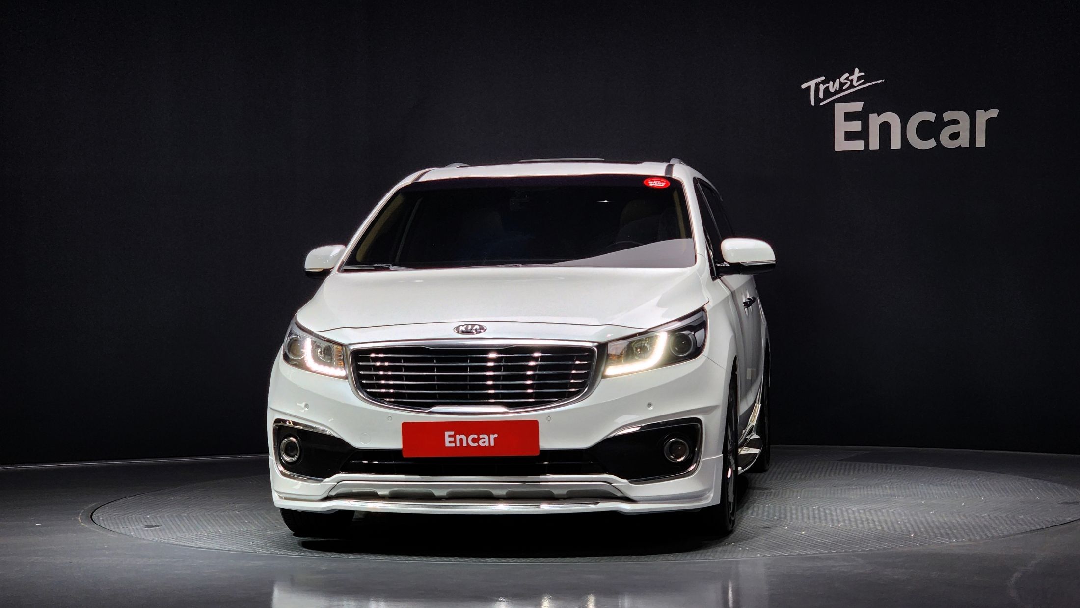 KIA CARNIVAL 2017