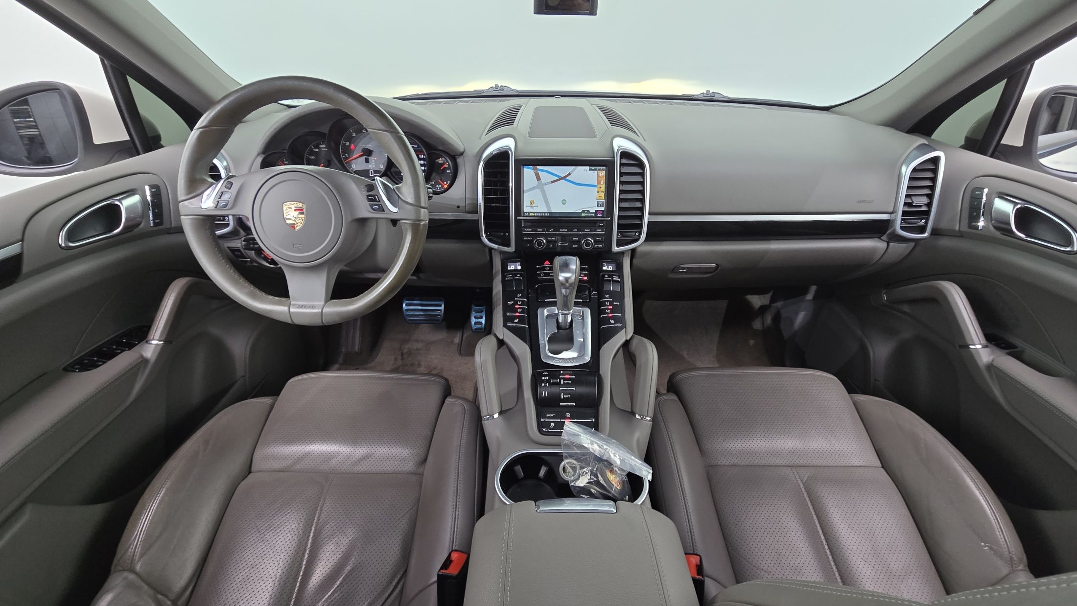 PORSCHE CAYENNE 2011