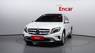 MERCEDES BENZ GLA-CLASS X156 2016