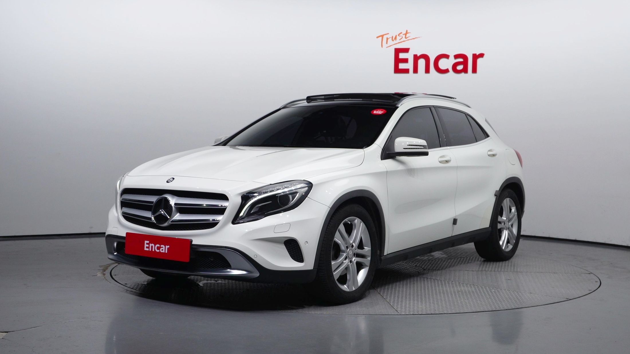 MERCEDES BENZ GLA-CLASS X156