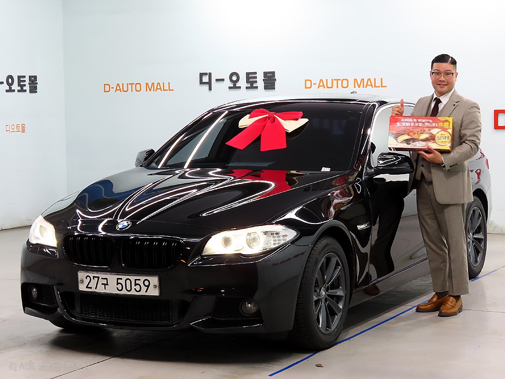 BMW 5-SERIES F10 2012