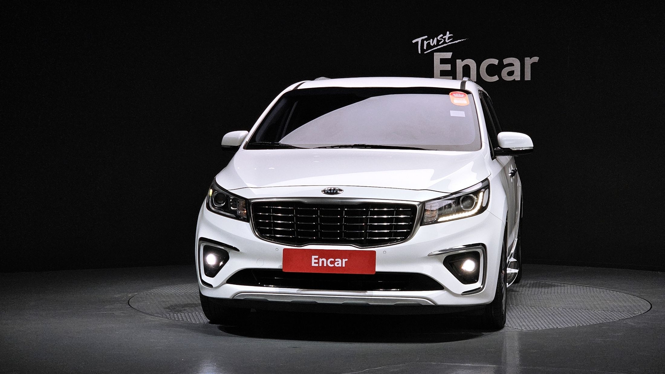 KIA CARNIVAL 2018
