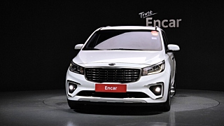 KIA CARNIVAL 2018