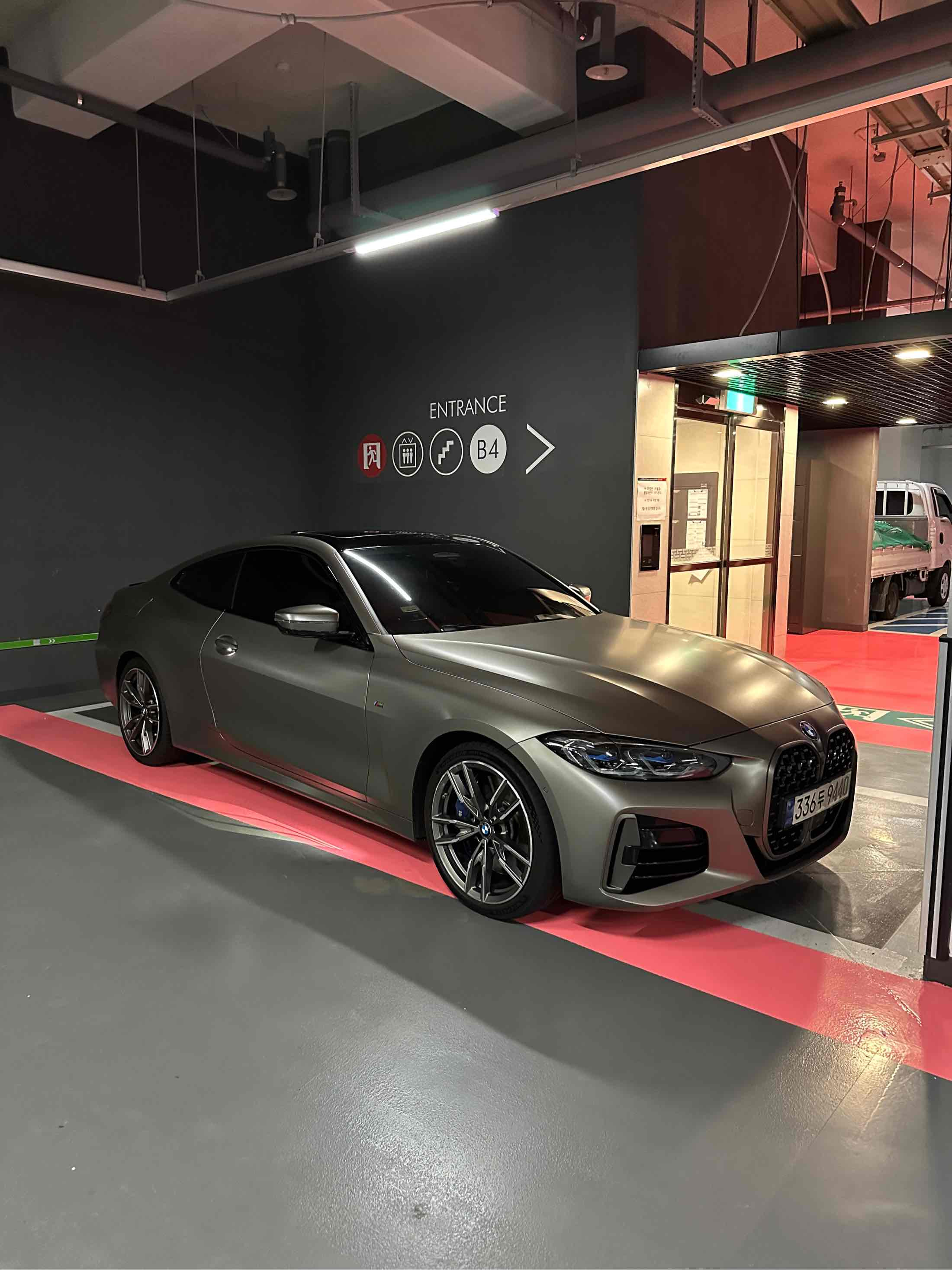 BMW 4-SERIES G22 2021