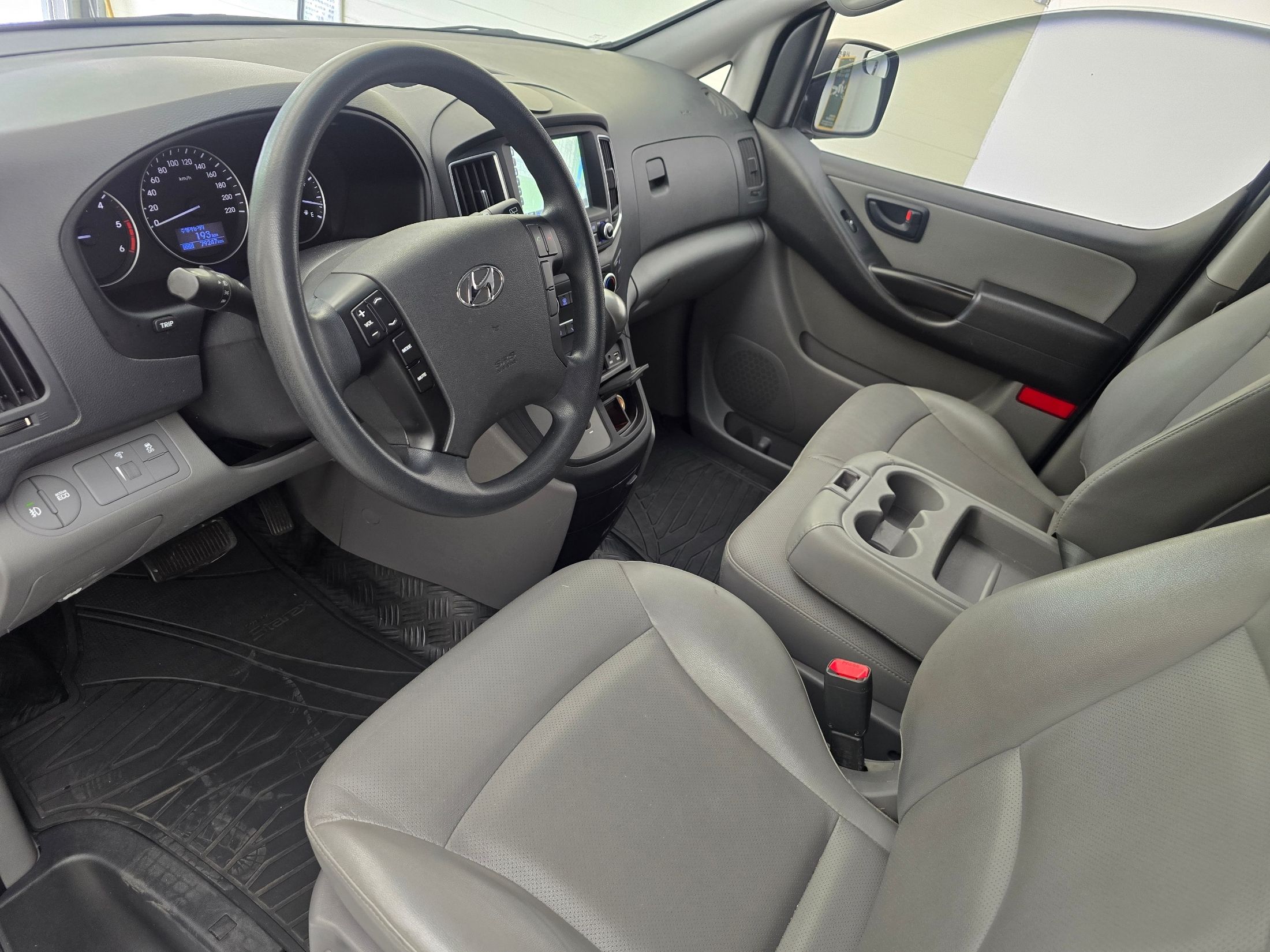HYUNDAI STAREX GRAND 2017