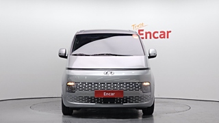 HYUNDAI STARIA 2024
