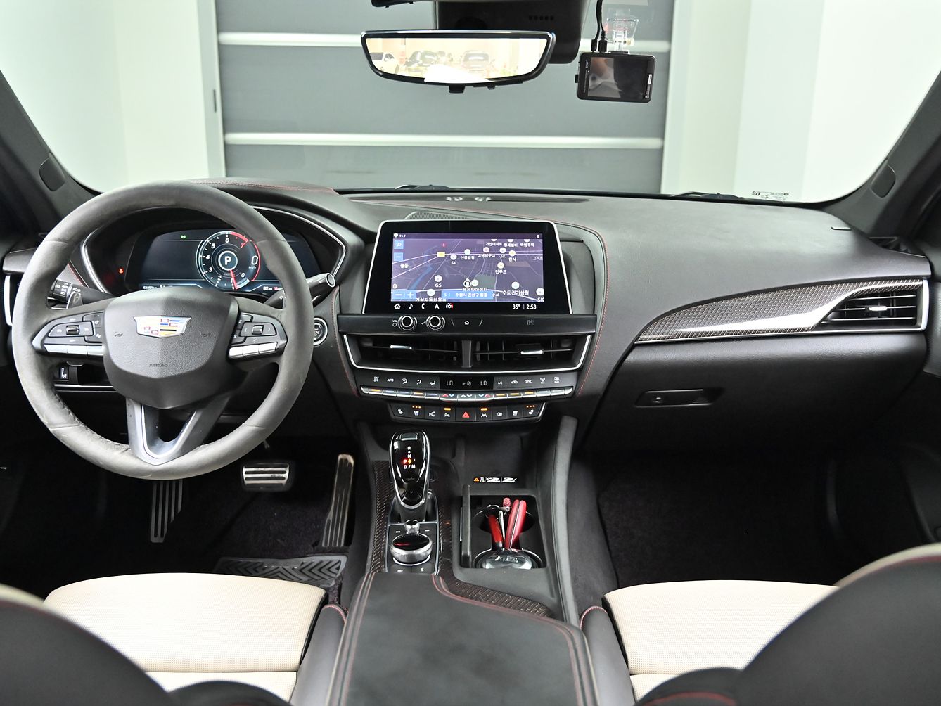CADILLAC CT5