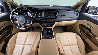 KIA CARNIVAL 2017