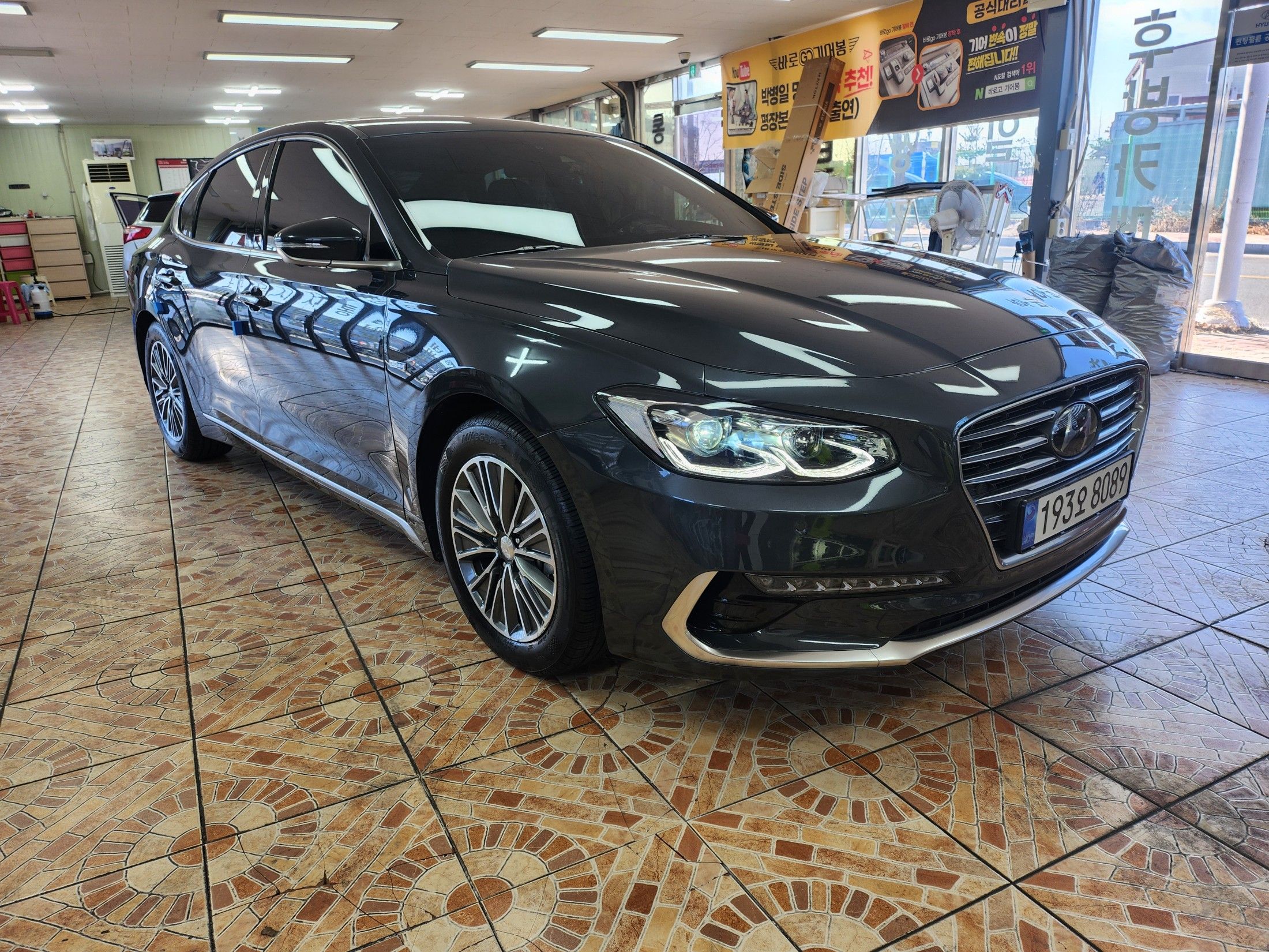HYUNDAI GRANDEUR IG HYBRID