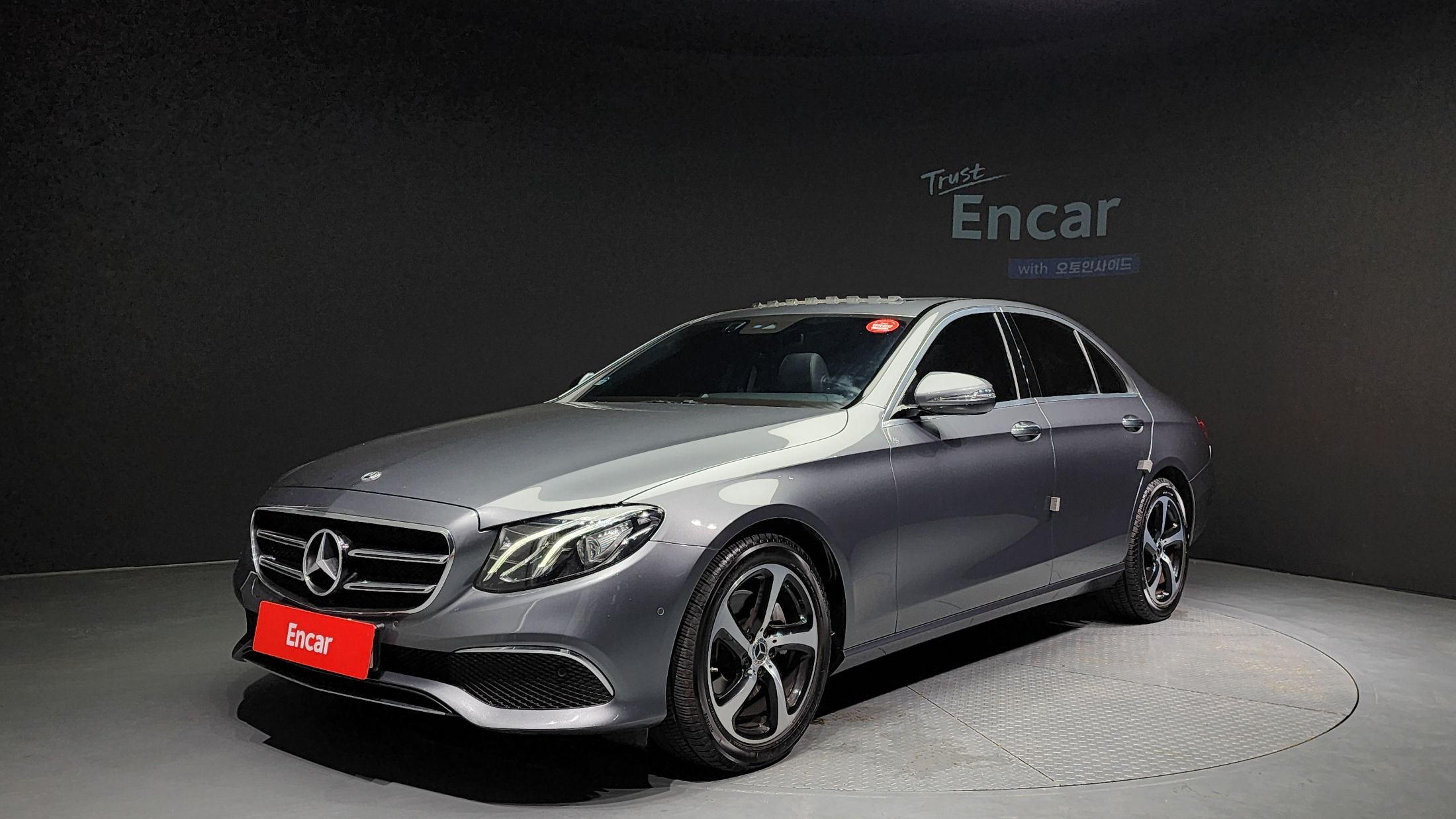 MERCEDES BENZ E-CLASS W213