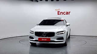 VOLVO S90 2016