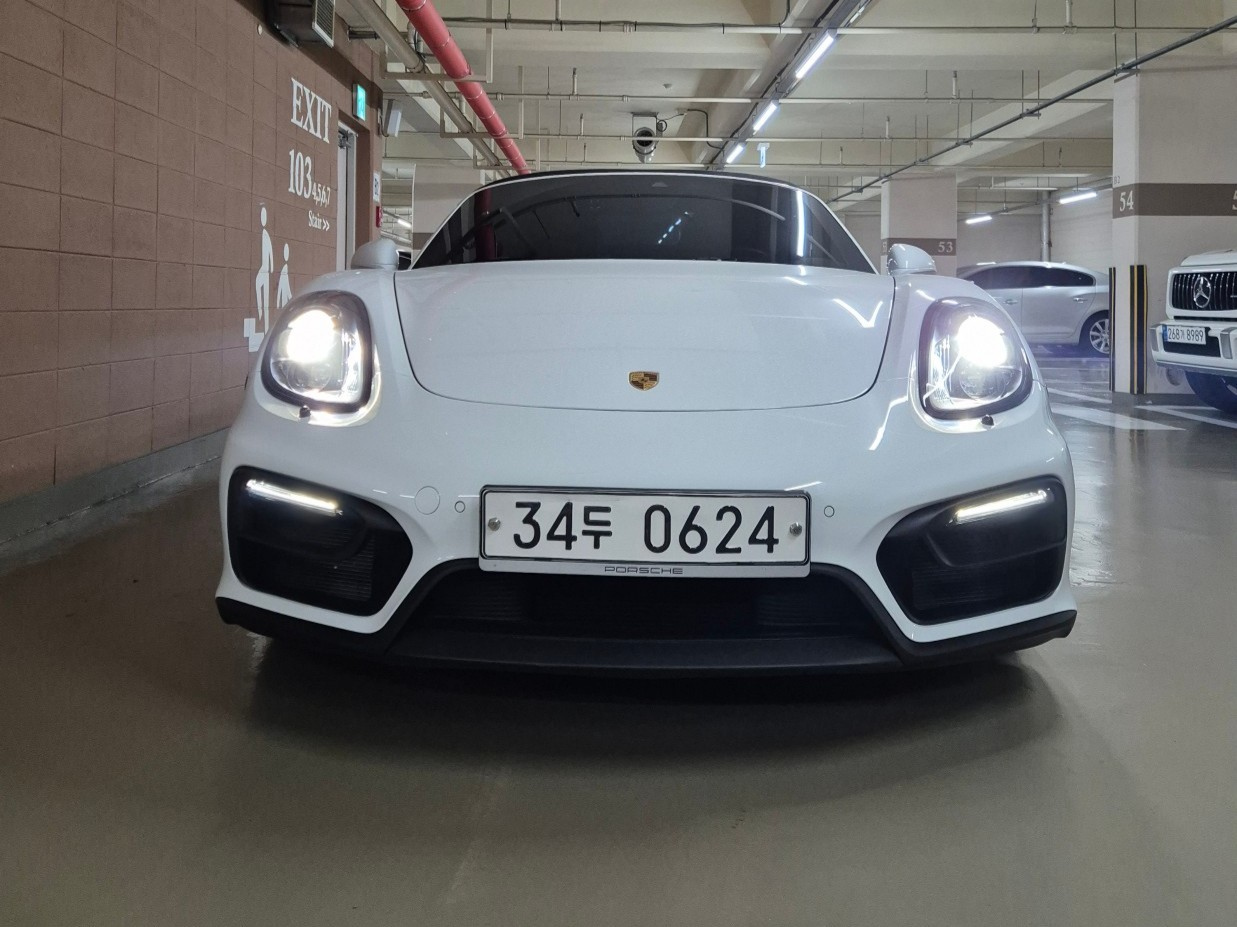 PORSCHE BOXSTER 2015