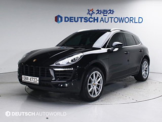 PORSCHE MACAN 2017