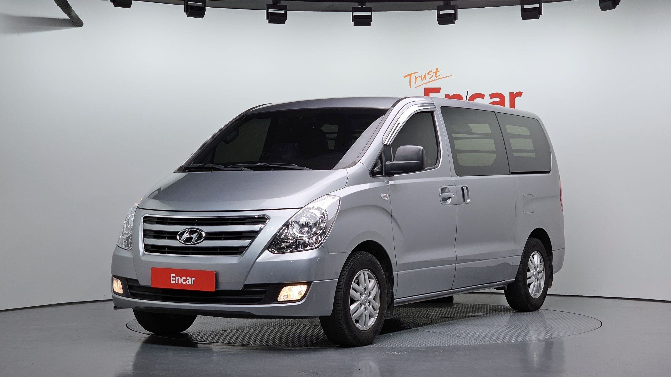 HYUNDAI STAREX GRAND 2017