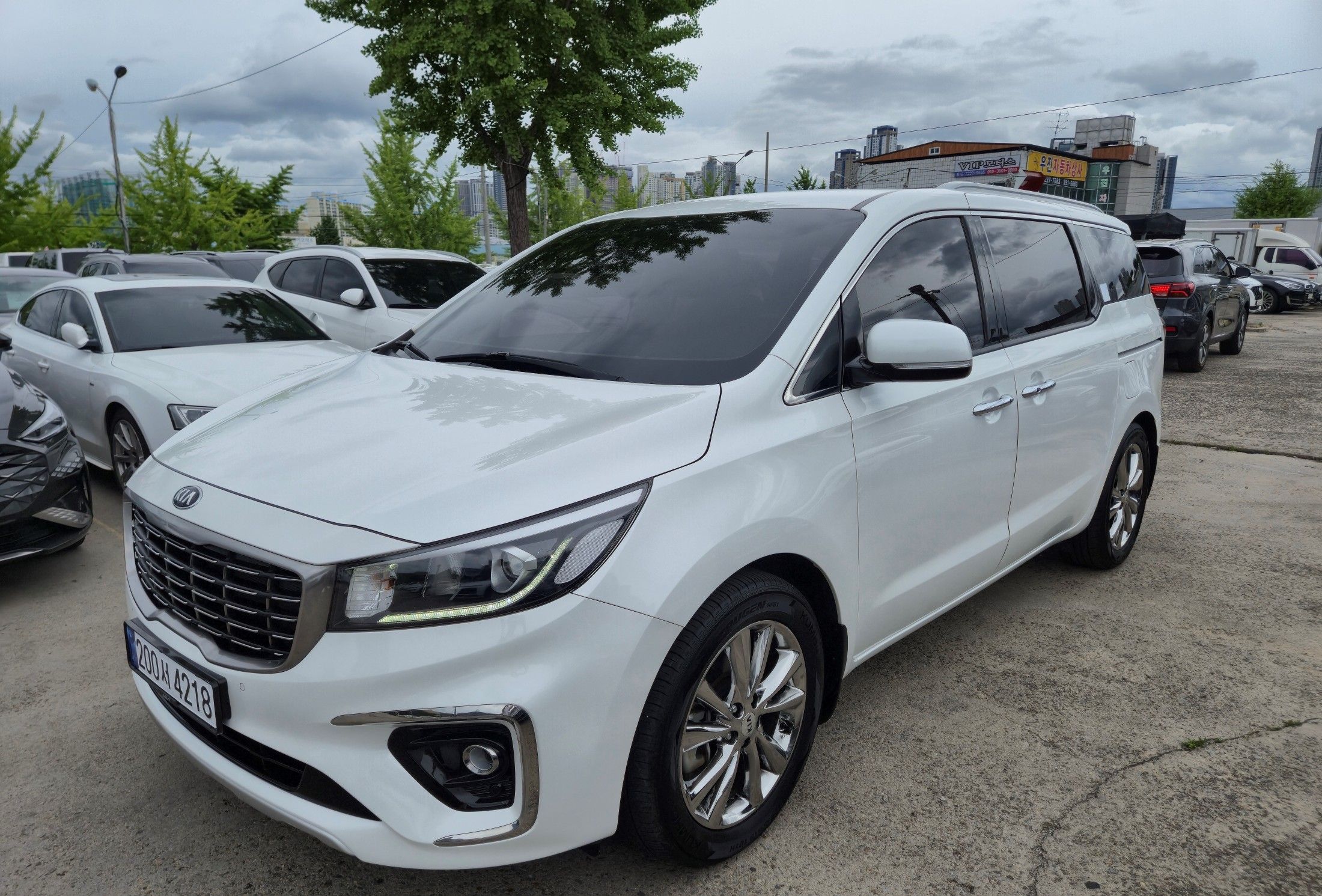 KIA CARNIVAL 2020