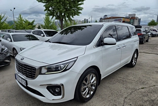 KIA CARNIVAL 2020