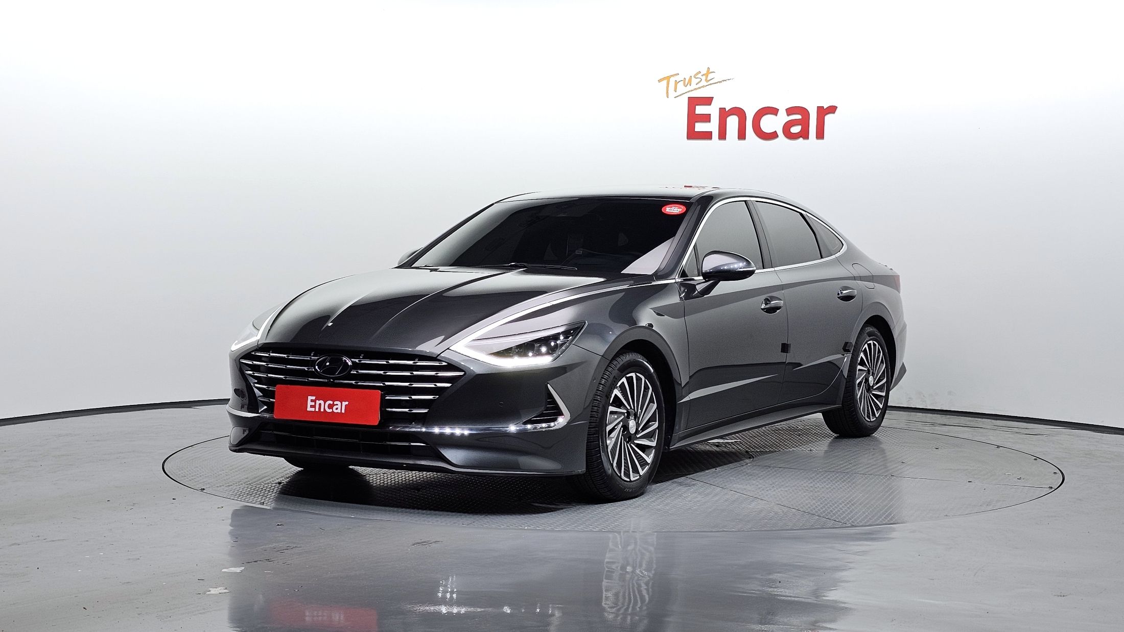 HYUNDAI SONATA HYBRID DN8