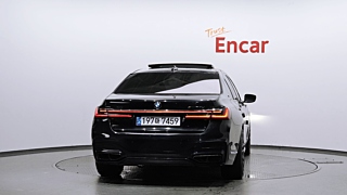 BMW 7-SERIES G11 2017
