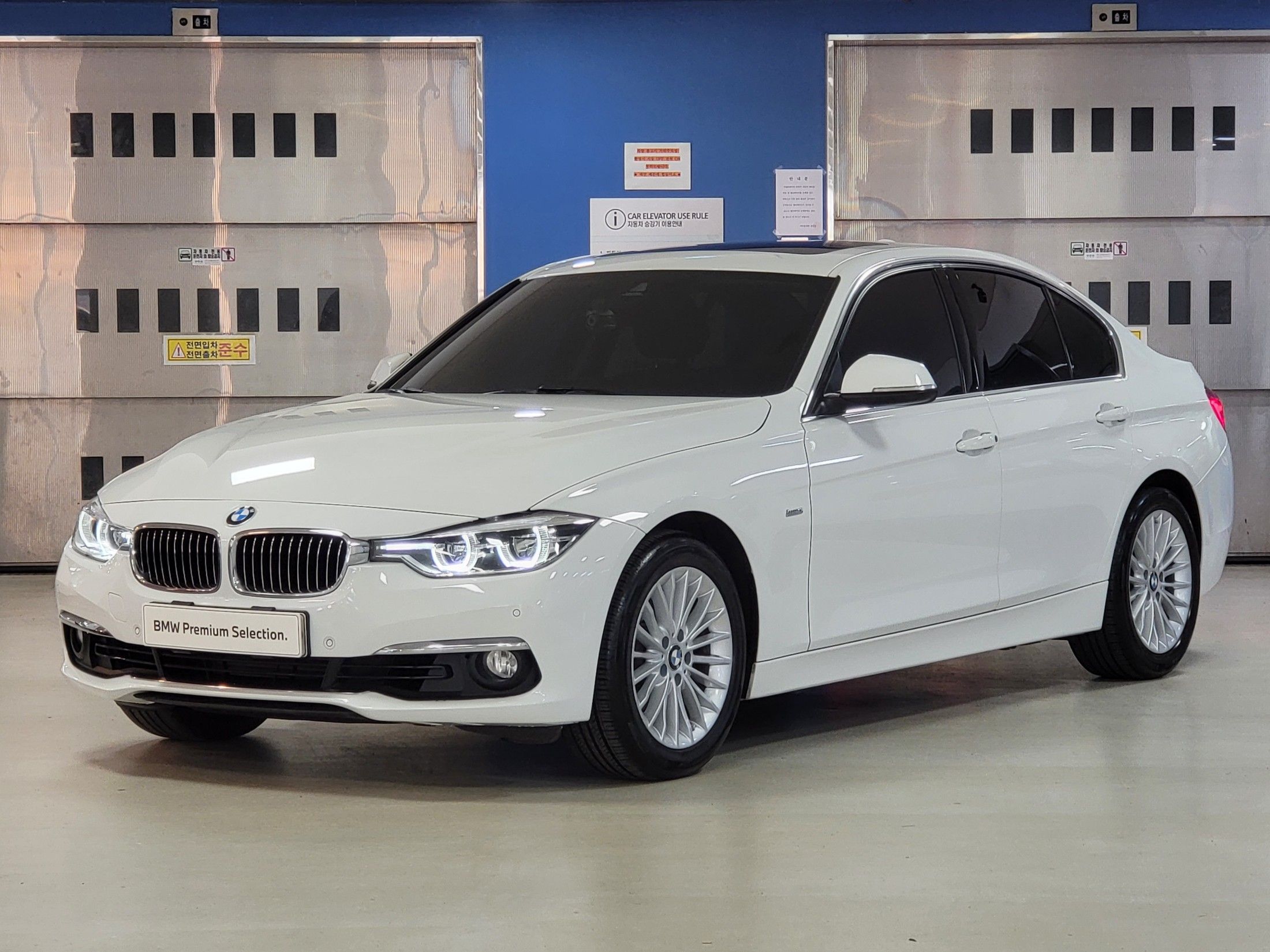 BMW 3-SERIES F30