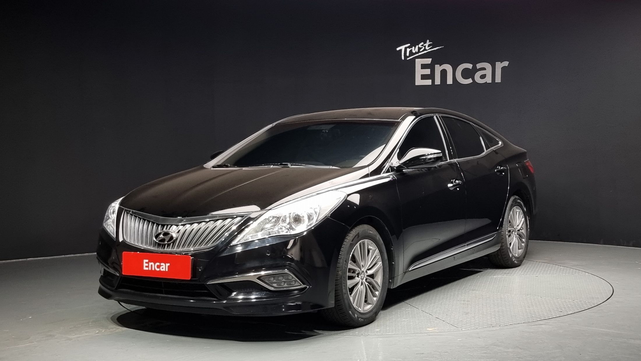 HYUNDAI GRANDEUR HG 2016
