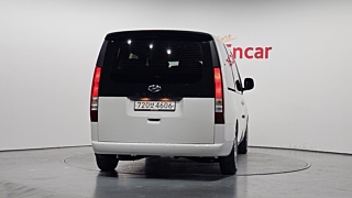 HYUNDAI STARIA 2021