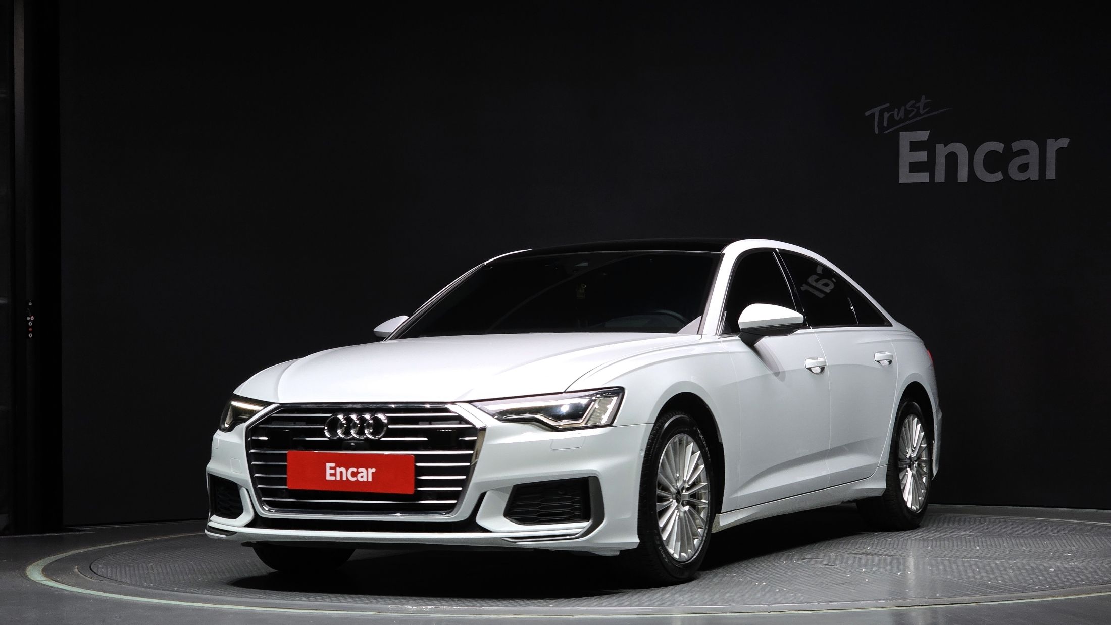 AUDI A6 C8 2021