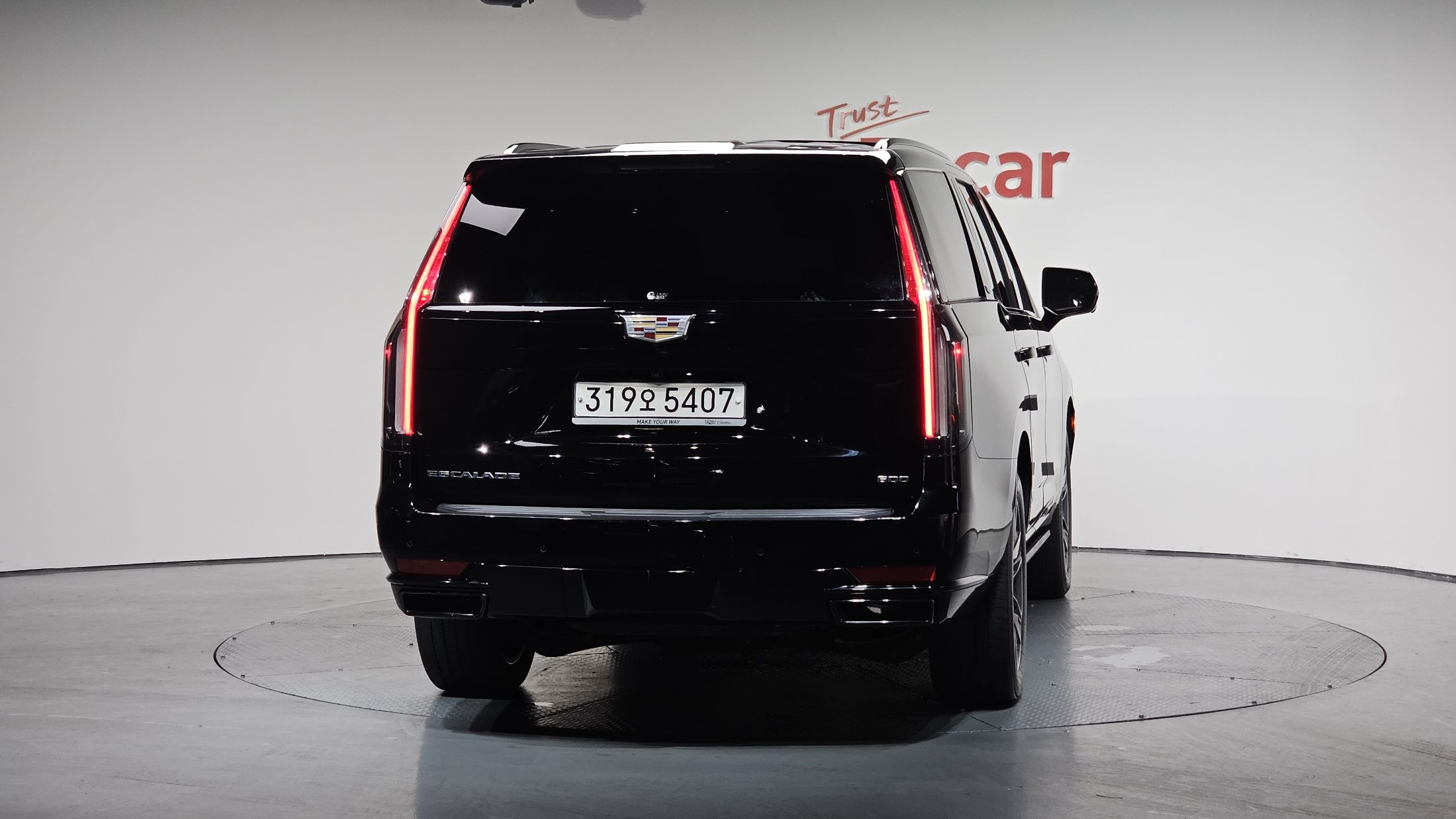 CADILLAC ESCALADE