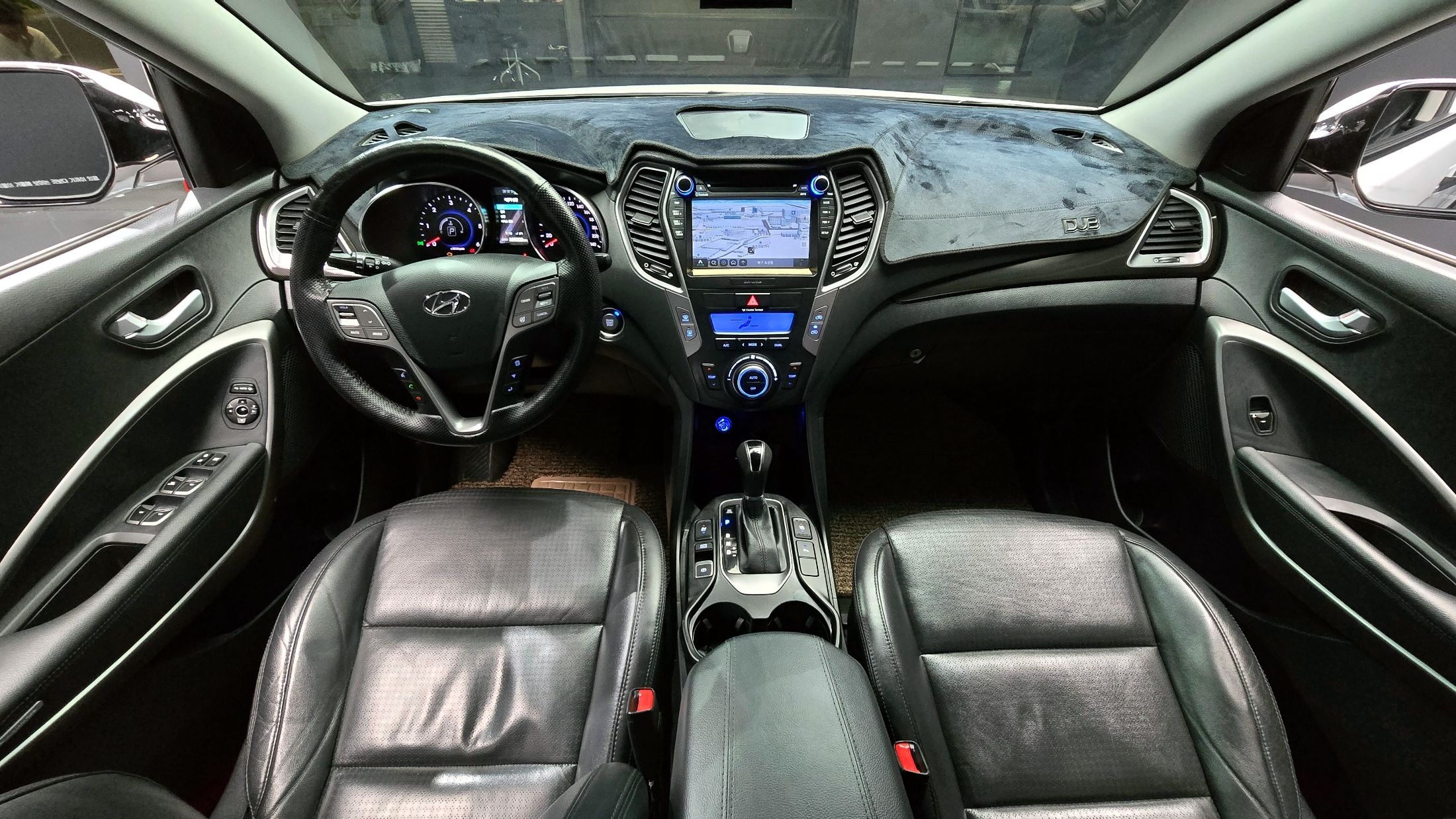 HYUNDAI SANTAFE DM 2013